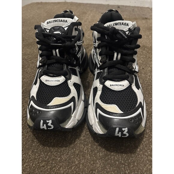 Size 10 - Balenciaga Runner Sneaker Black White